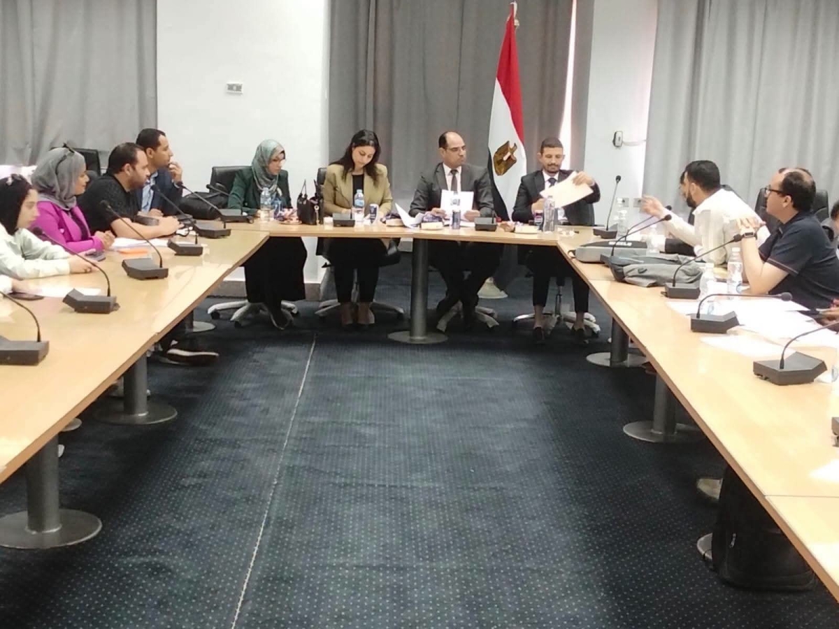متابعة تنفيذ الخطة الاستراتيجية بكلية التجارة جامعة بنها