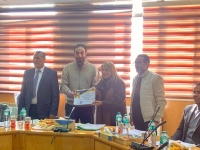 مجلس كلية التجارة يكرم الموظفين المثالين بالكليه للعام الجامعى ٢٠٢٥..٢٠٢٦