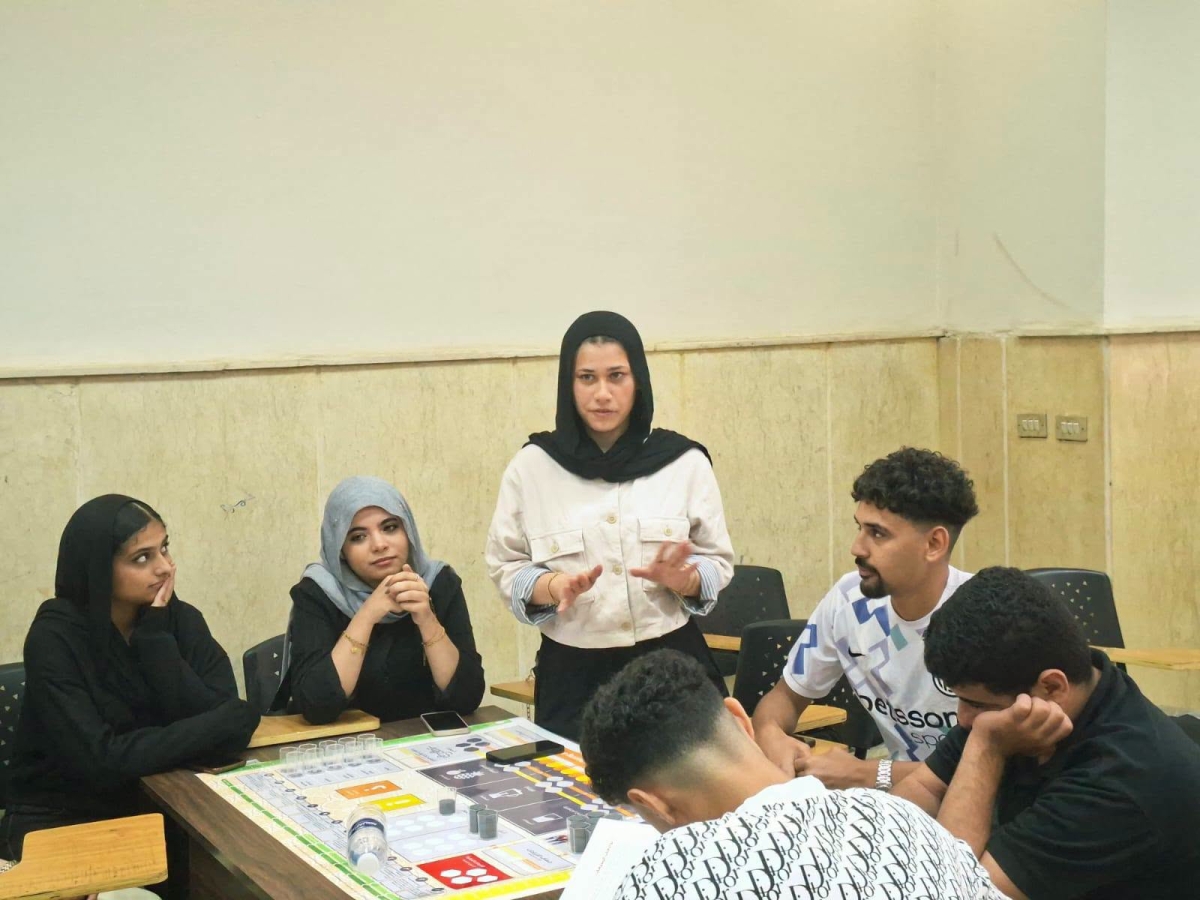 دورة تدريبية بعنوان: محاكاة إدارة المشروعات الصغيرة والمتوسطة بكلية التجارة جامعة بنها